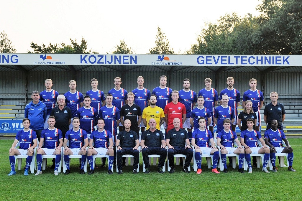 teamfoto Buitenpost 1 2021-2022 - web